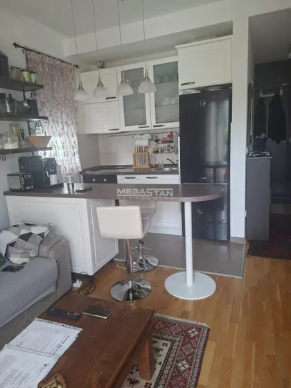Čajnička | 4zida.rs