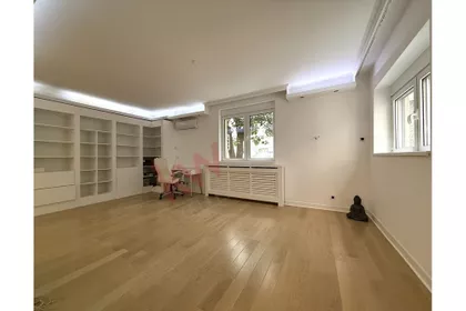 Brane Crnčevića | 4zida.rs