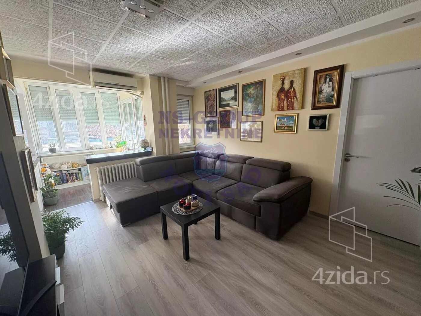 Trosoban stan | 4zida