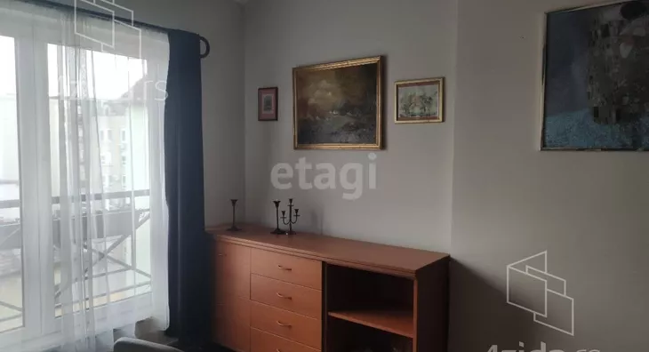 Četvoroiposoban stan | 4zida