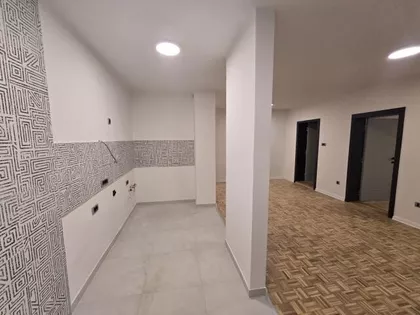 Cara Dušana | 4zida.rs