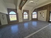 Lokal | 4zida