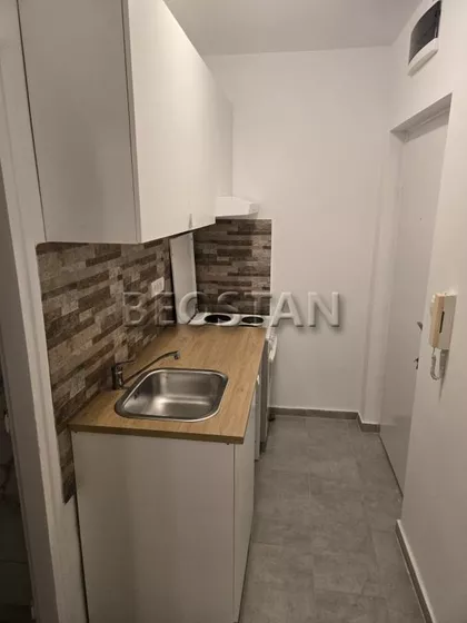 Sarajevska | 4zida.rs