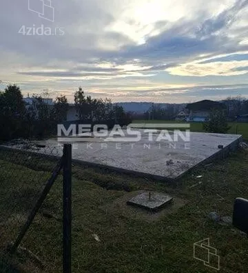 Građevinsko zemljište | 4zida