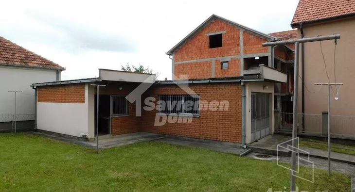 3-etažna kuća | 4zida