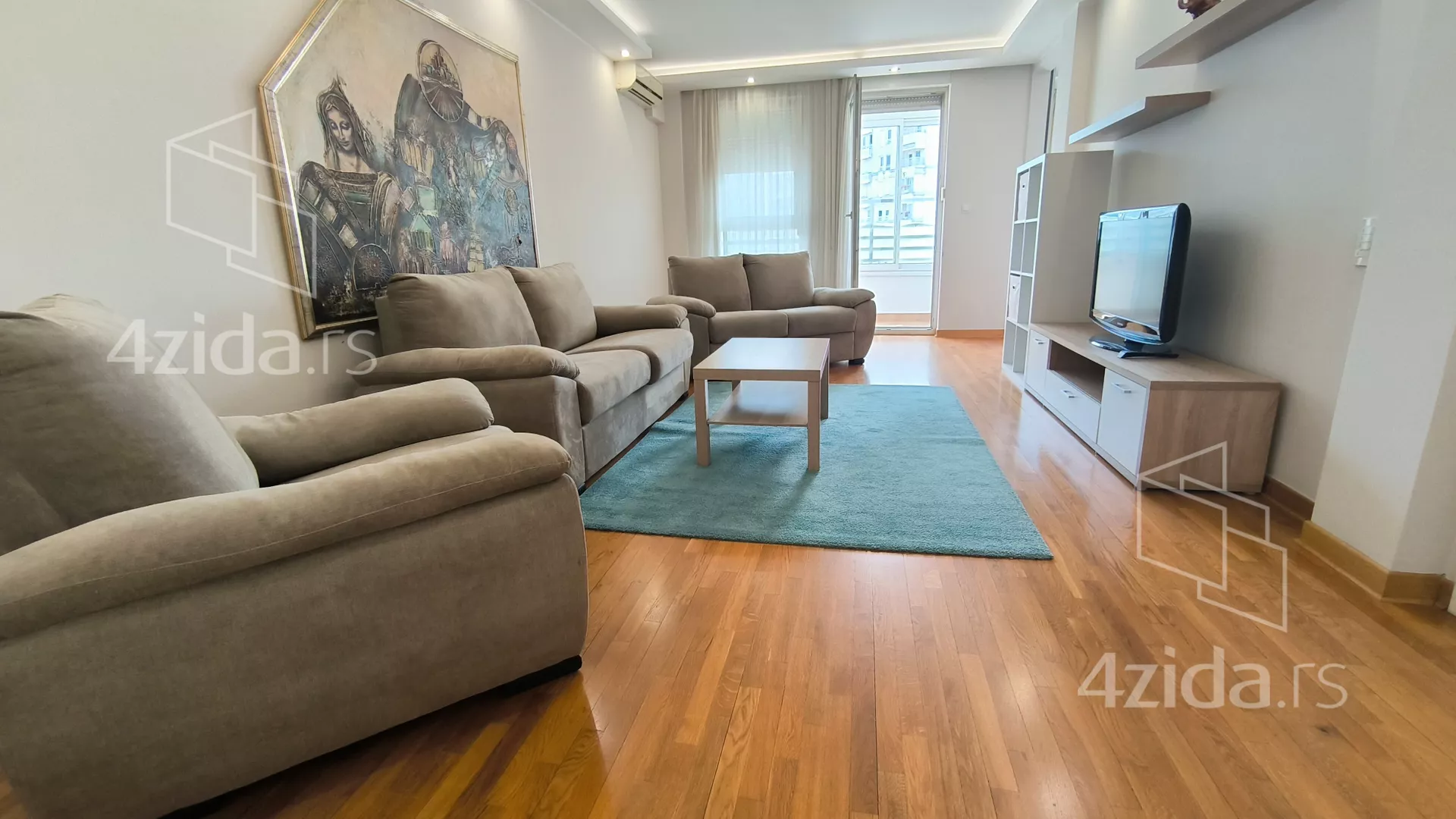 Troiposoban stan | 4zida