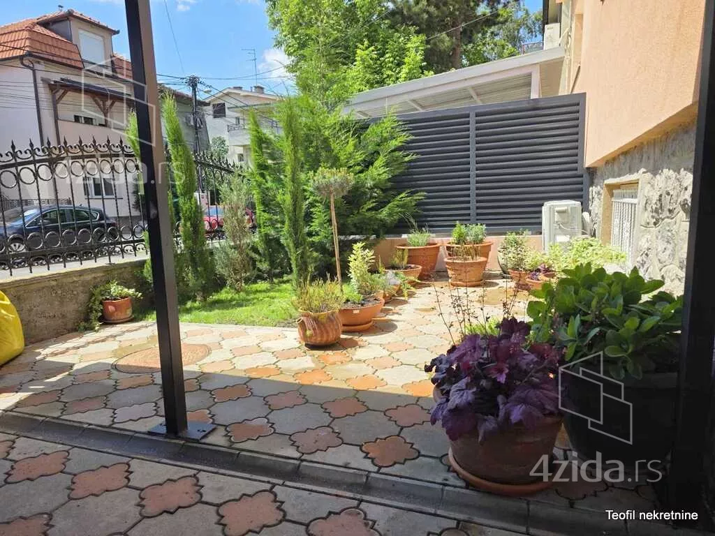 4-etažna kuća | 4zida