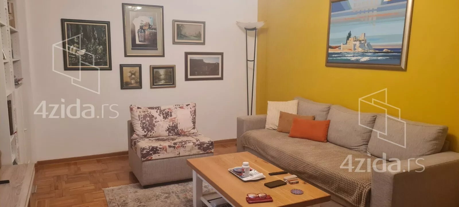 Troiposoban stan | 4zida