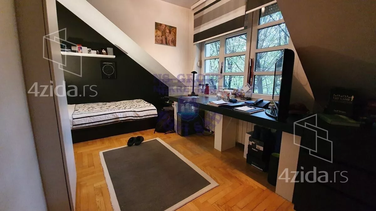 Petosoban stan | 4zida