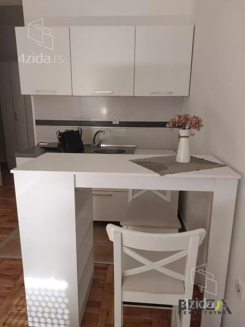 Garsonjera | 4zida