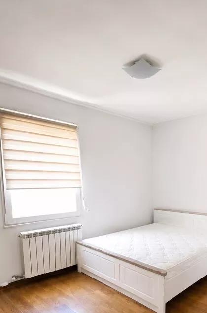 Krfska | 4zida.rs