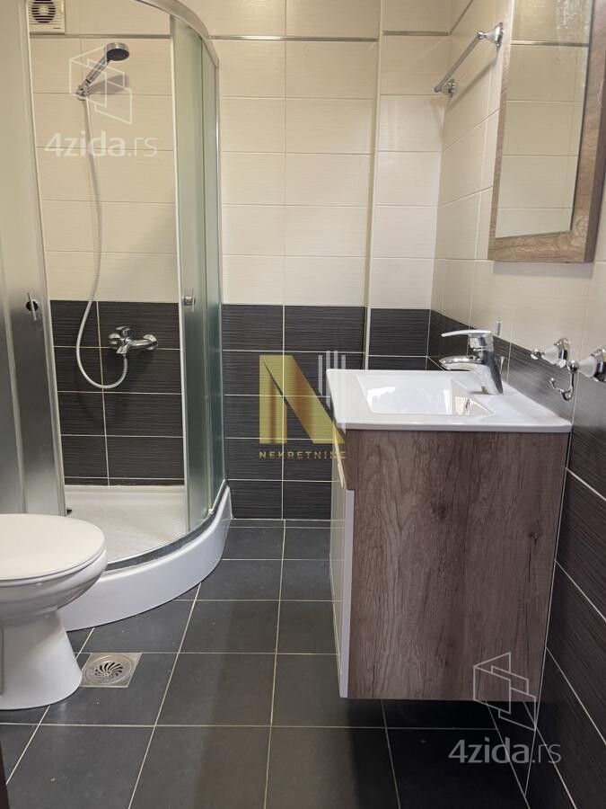 Apartment in Novi Sad, MZ Podbara - More