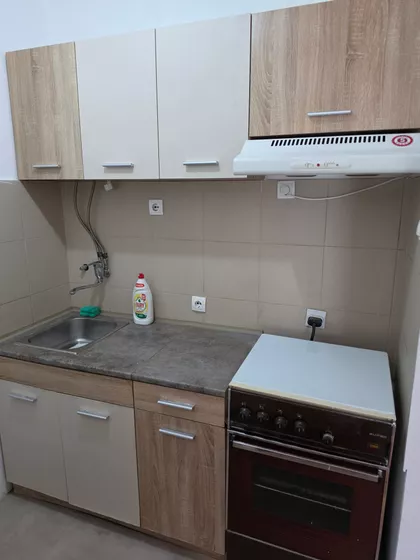 Obalskih Radnika 41 | 4zida.rs