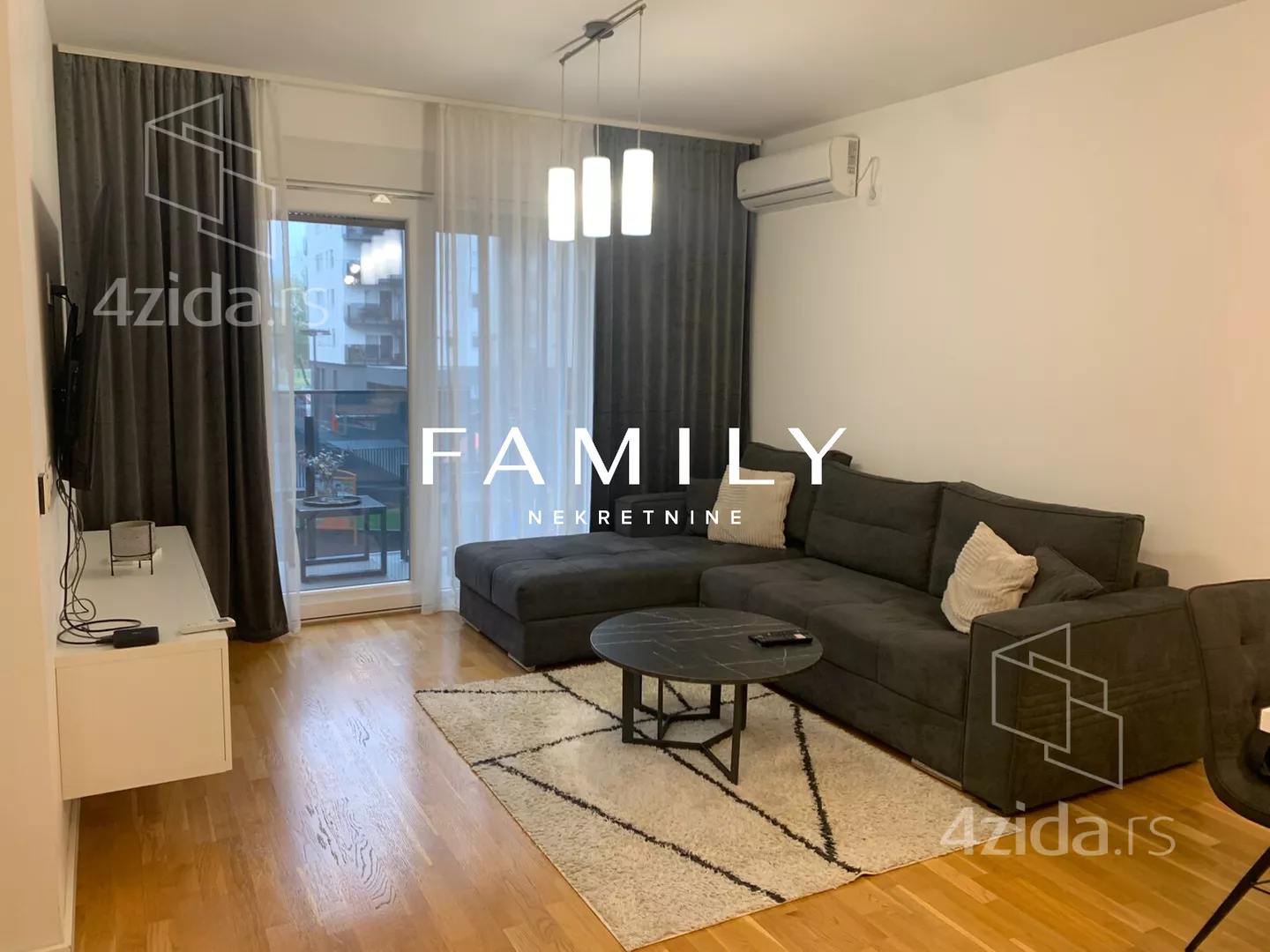 Dvoiposoban stan | 4zida