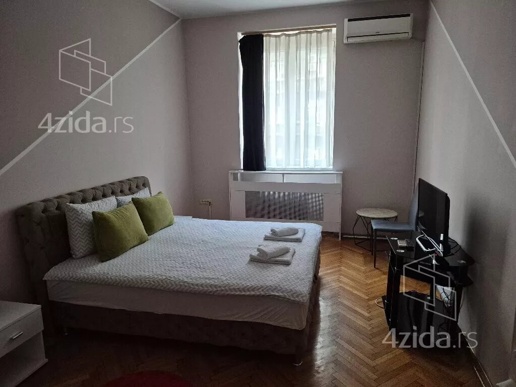 Turistički objekat | 4zida