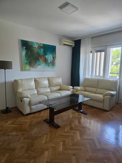 Vojvode Mišića | 4zida.rs