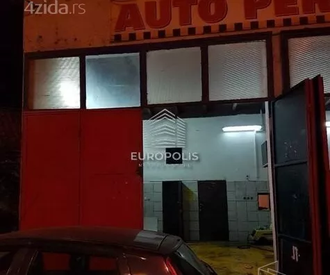 Poslovni prostor | 4zida