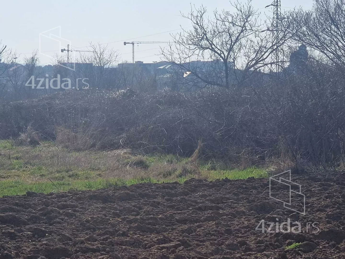 Građevinsko zemljište | 4zida