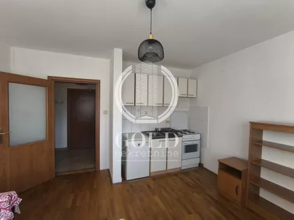 Bulevar Cara Lazara | 4zida.rs