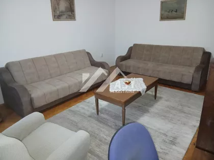 Vojvođanska | 4zida.rs