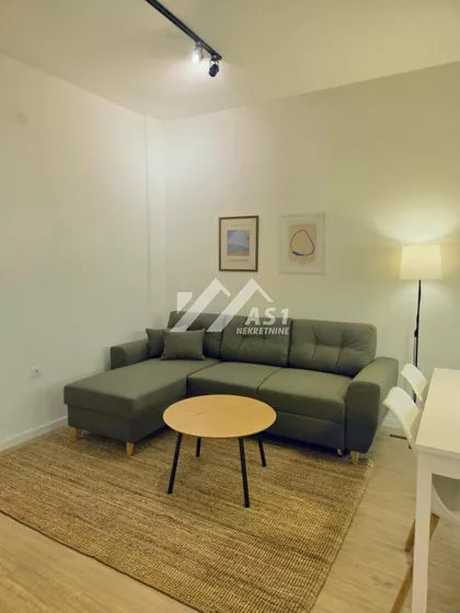 Petefi Šandora | 4zida.rs