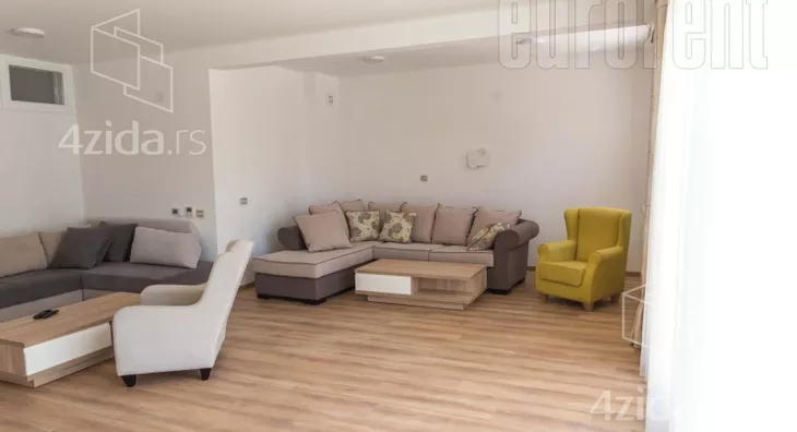 4-etažna kuća | 4zida