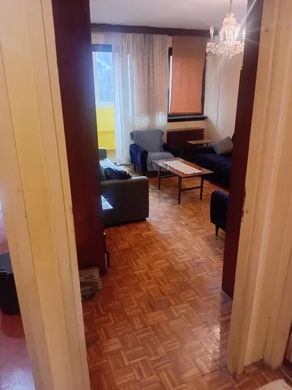 Oblakovska 8 | 4zida.rs