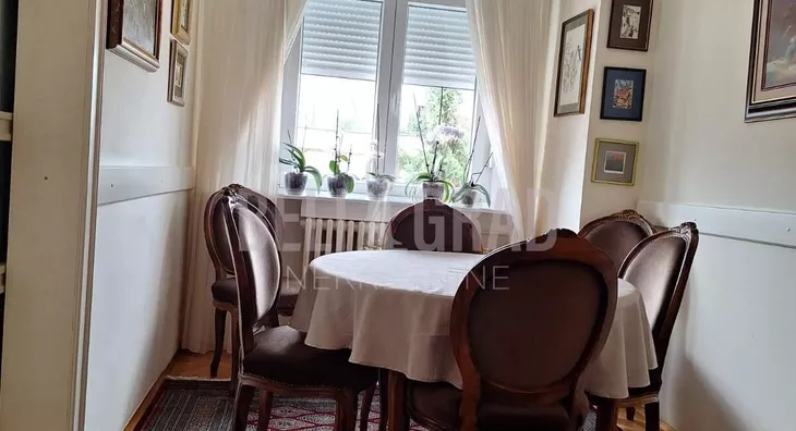 Četvoroiposoban stan | 4zida