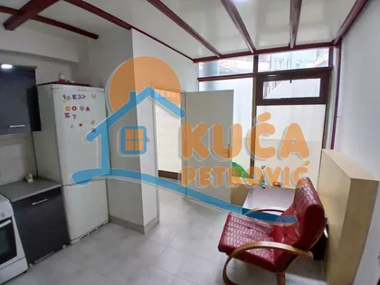 Kozaračka | 4zida.rs