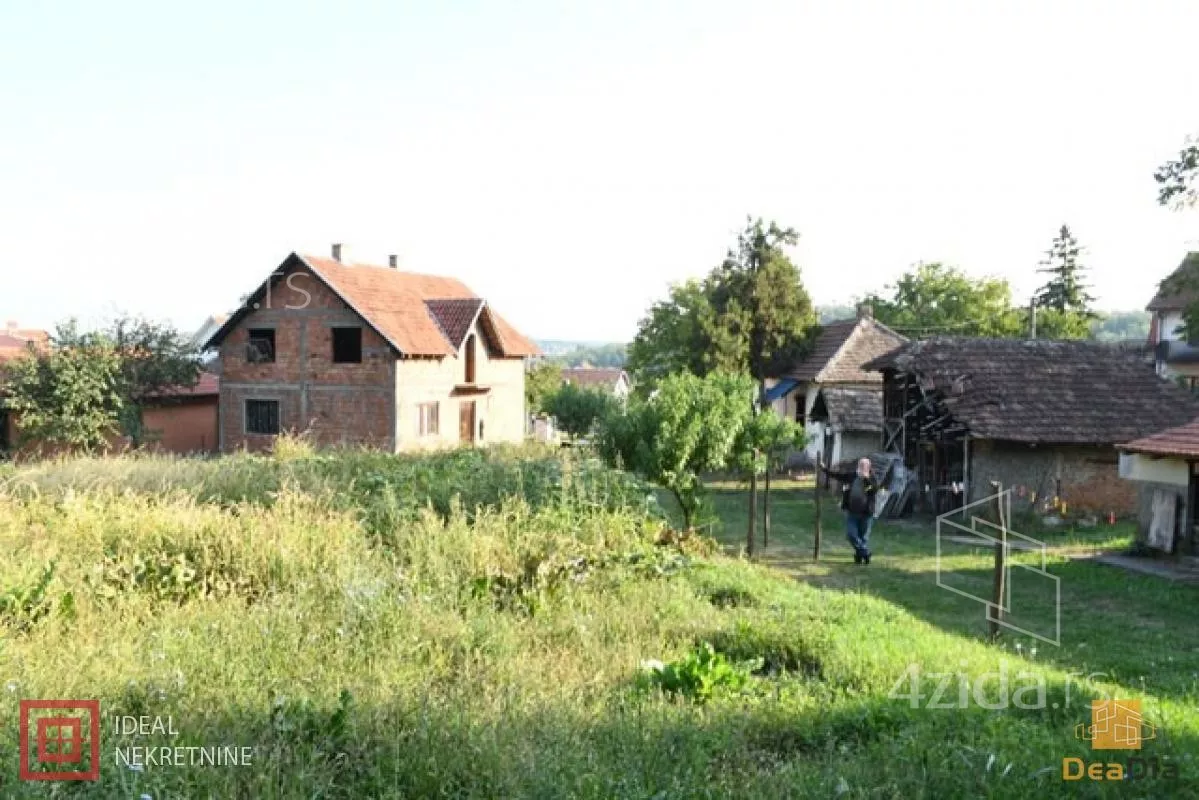Građevinsko zemljište | 4zida