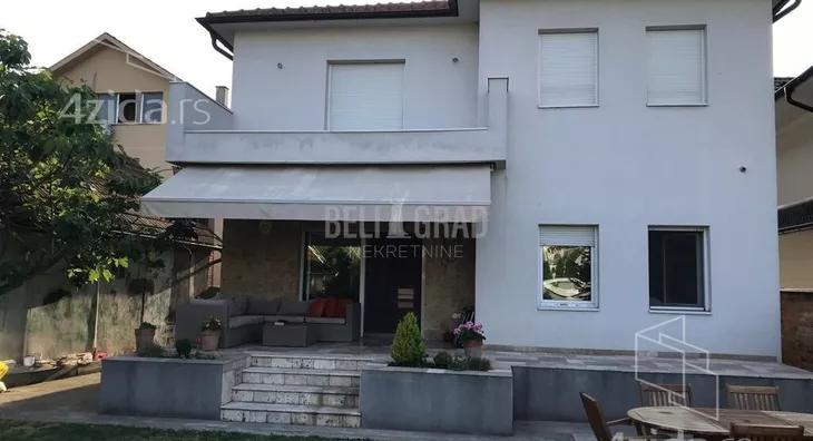 Kuća | 4zida