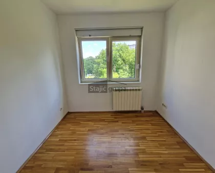 Šekspirova | 4zida.rs
