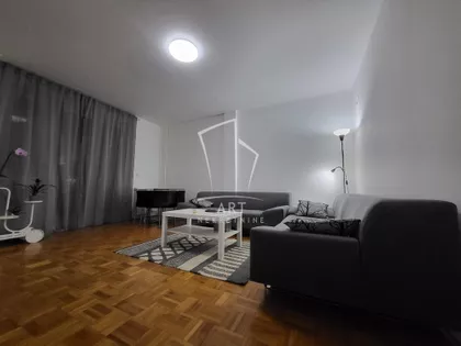 Dušana Vukasovića | 4zida.rs