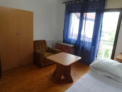 Bulevar svetog cara | 4zida.rs