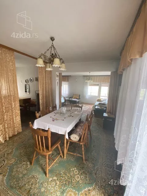 3-etažna kuća | 4zida