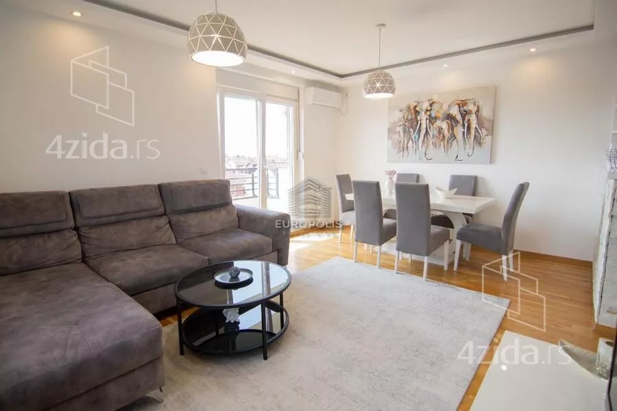 Dvoiposoban stan | 4zida