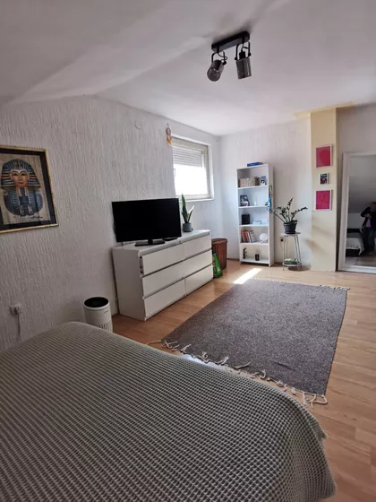 Lazarevac (mesto) | 4zida.rs