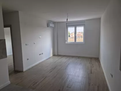 Novi Banovci | 4zida.rs