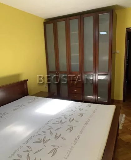 Brace Todorovic | 4zida.rs