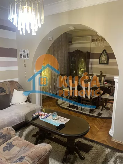 Strahinjića Bana | 4zida.rs