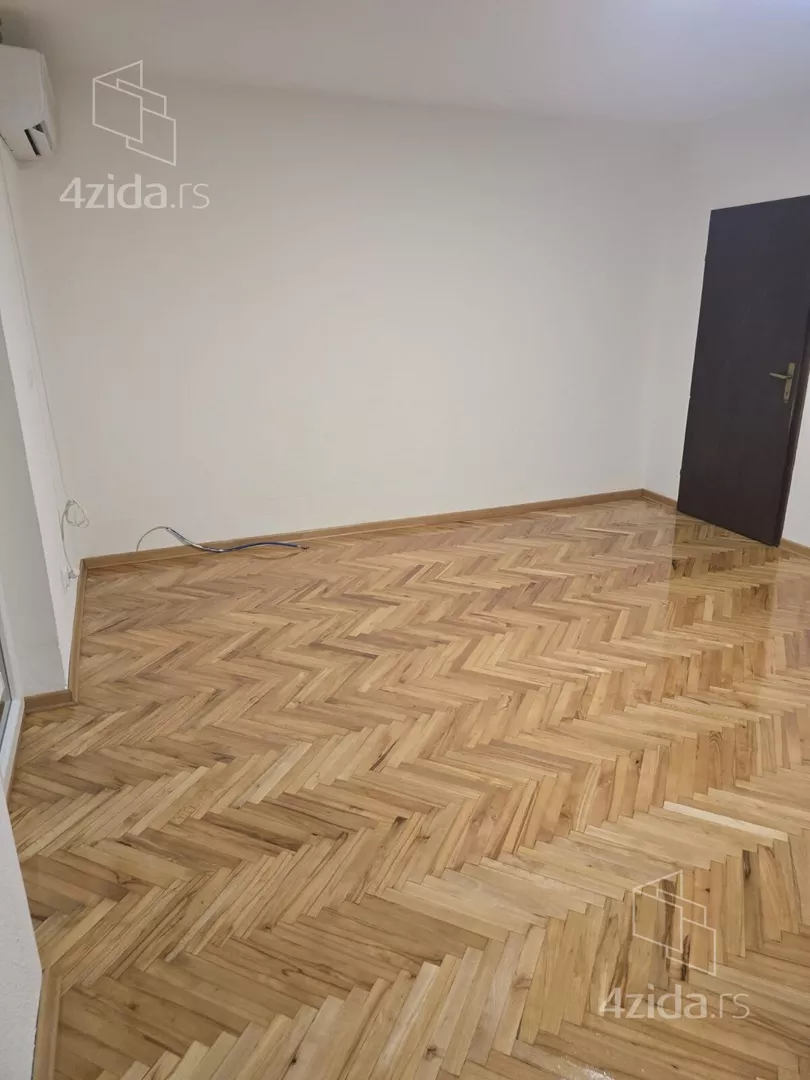 Kancelarija | 4zida