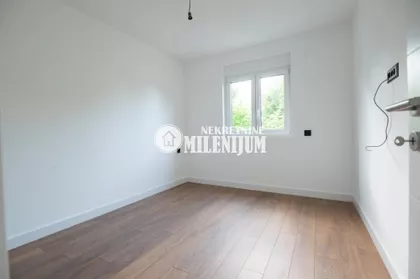 Vojvođanska | 4zida.rs