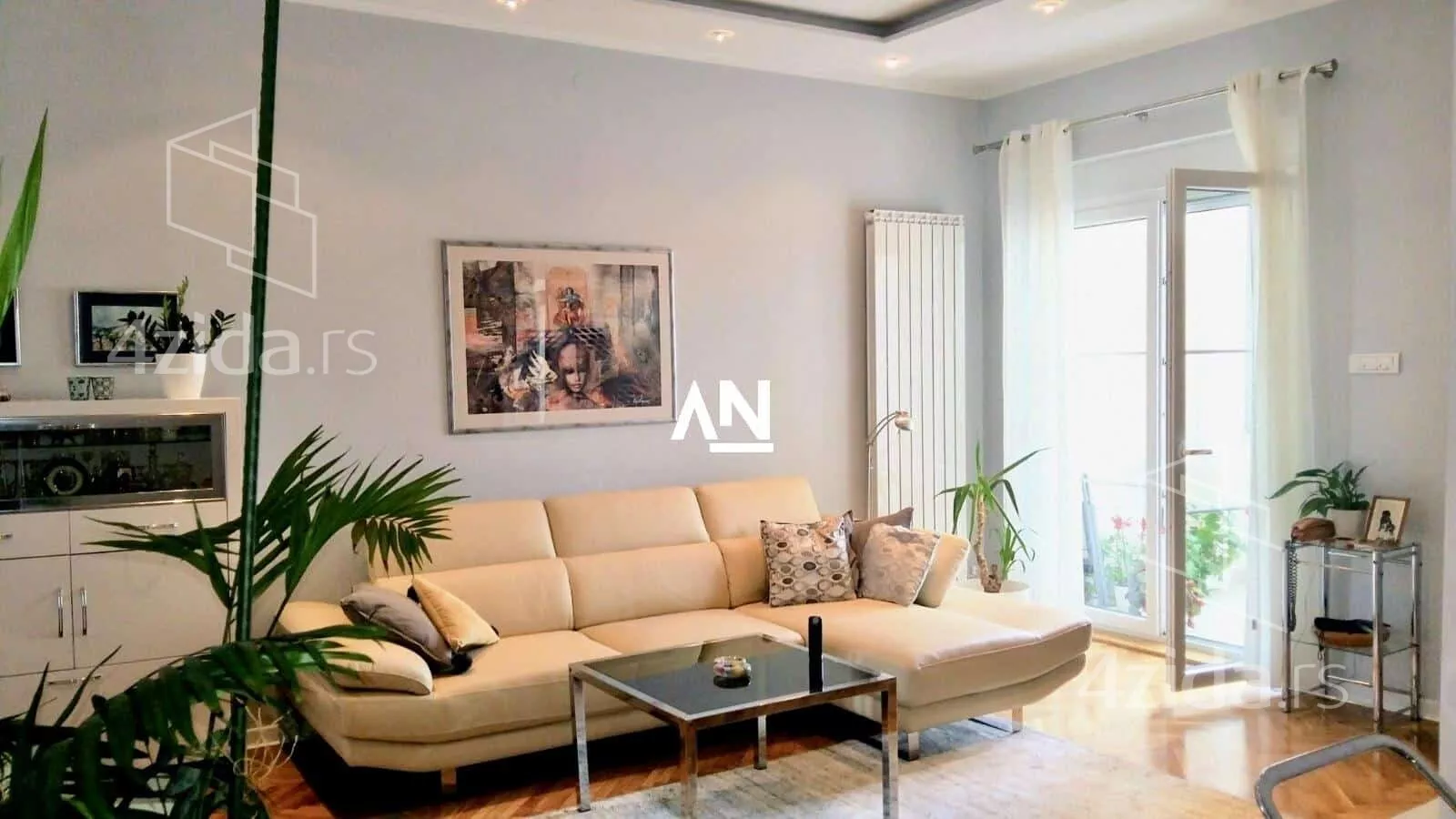 Troiposoban stan | 4zida