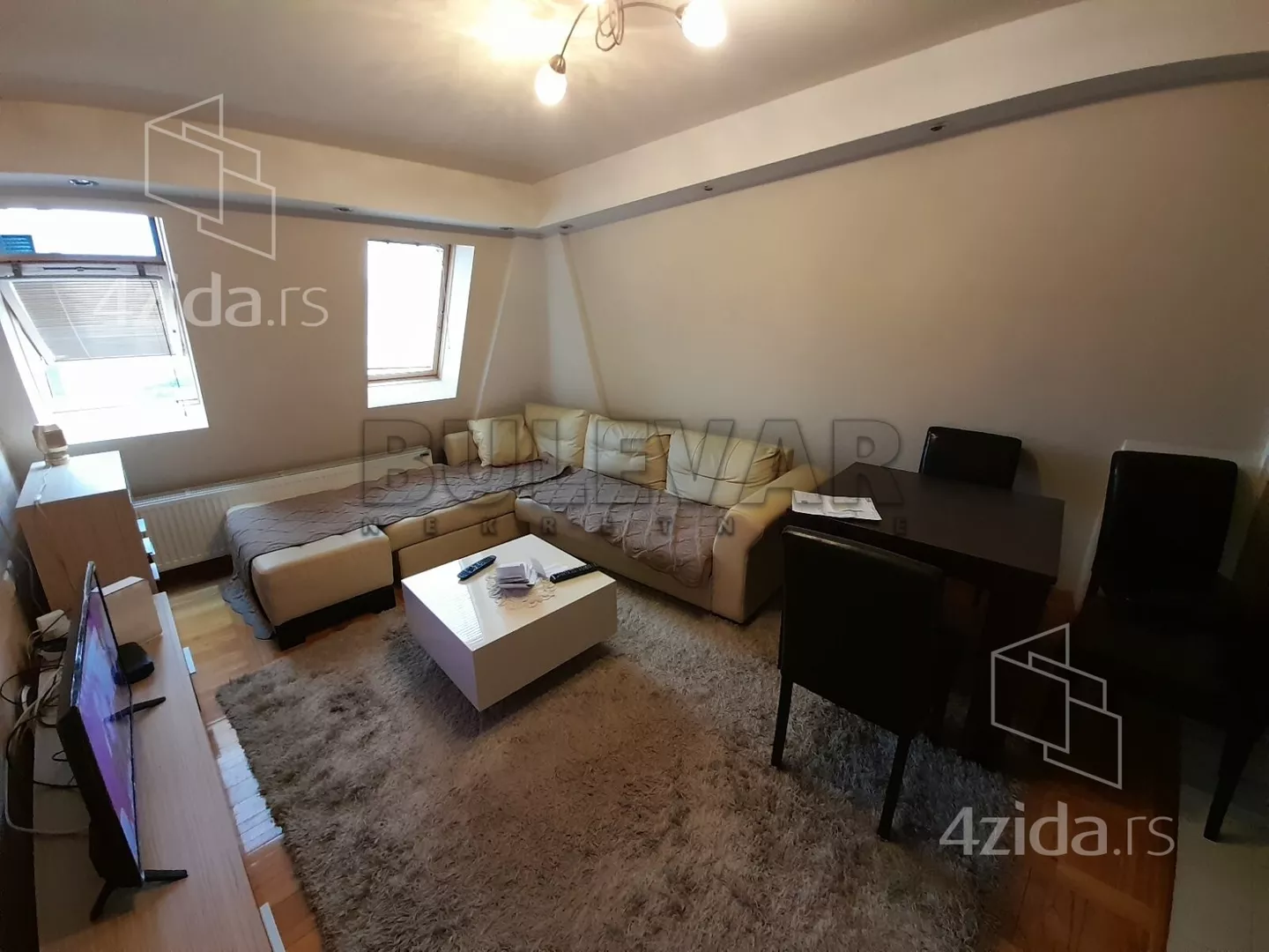 Dvoiposoban stan | 4zida