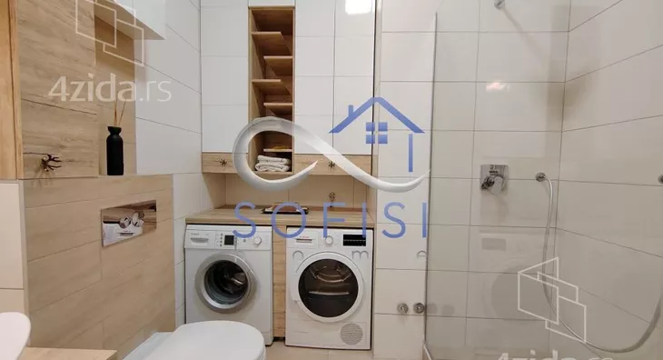 Petosoban stan | 4zida