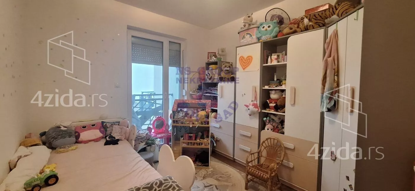 Troiposoban stan | 4zida