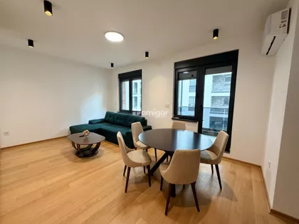 Banovo Brdo | 4zida.rs