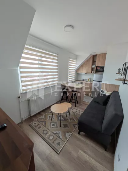 Cara Uroša | 4zida.rs