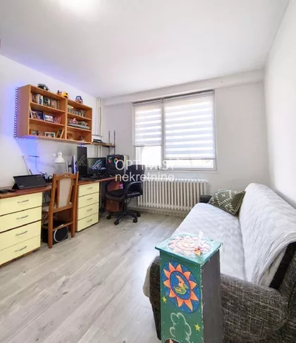 Darinke Radović | 4zida.rs