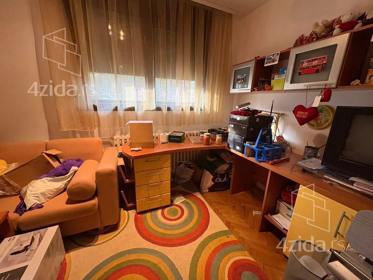 3-etažna kuća | 4zida